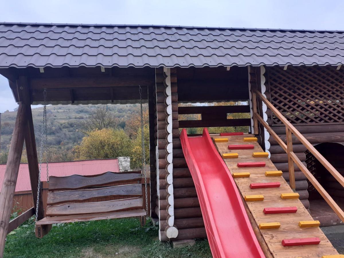 Mountain Dew Hotel Bagolyháza Kültér fotó
