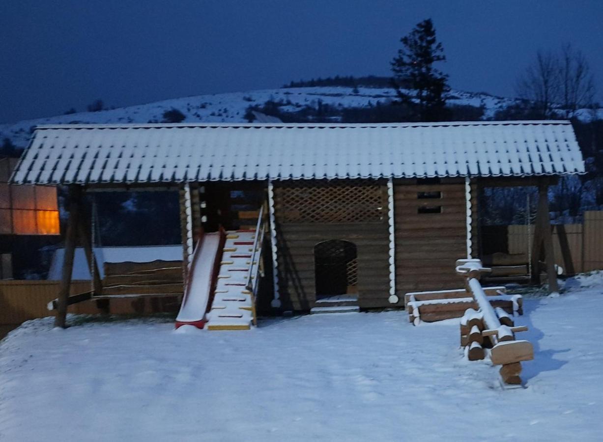 Mountain Dew Hotel Bagolyháza Kültér fotó
