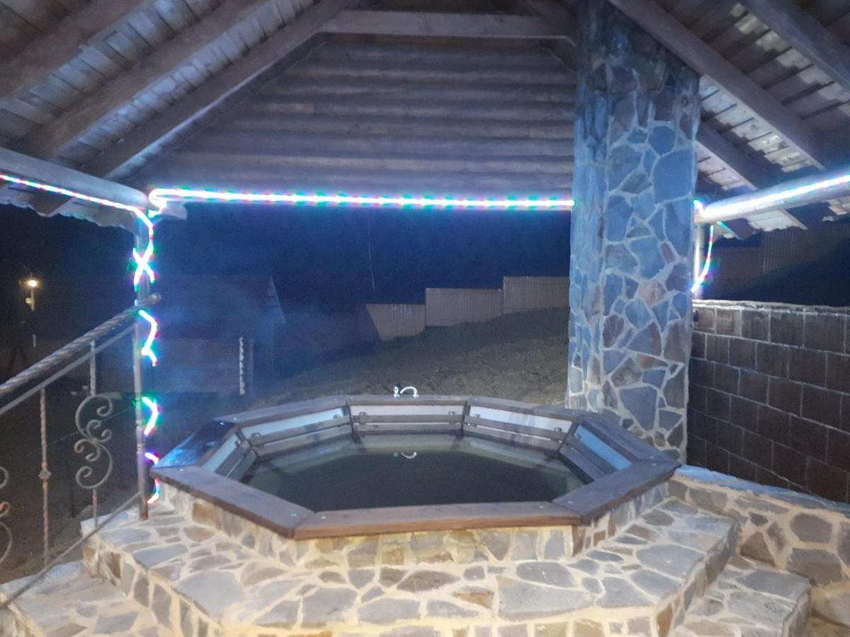 Mountain Dew Hotel Bagolyháza Kültér fotó