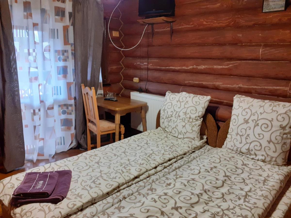 Mountain Dew Hotel Bagolyháza Kültér fotó